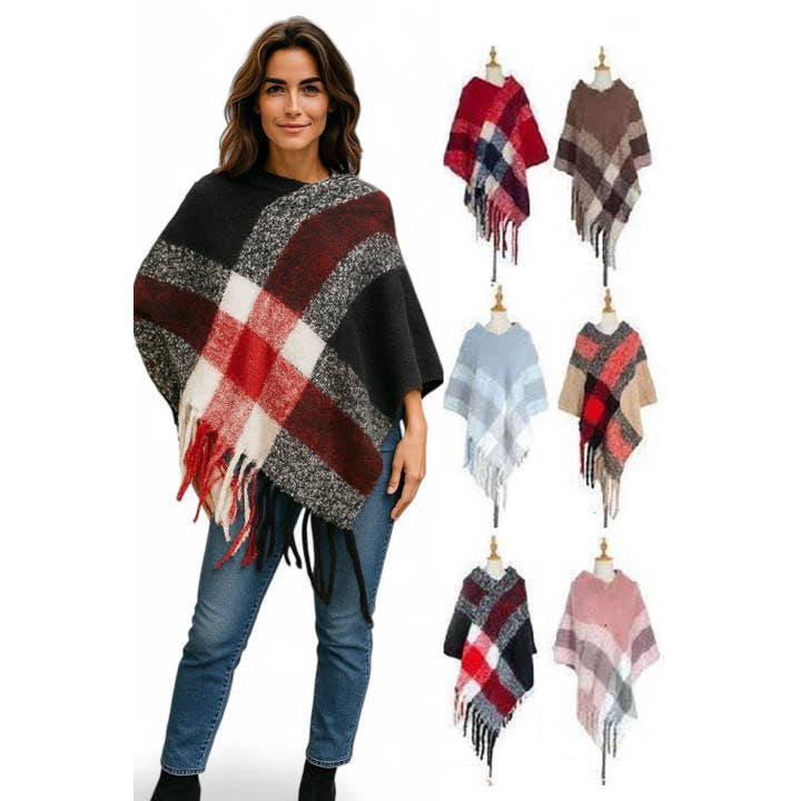 Ensemble Poncho d'Hiver à Motif Carreaux en Maille Douce pour la vente par LA Jewelry Plaza