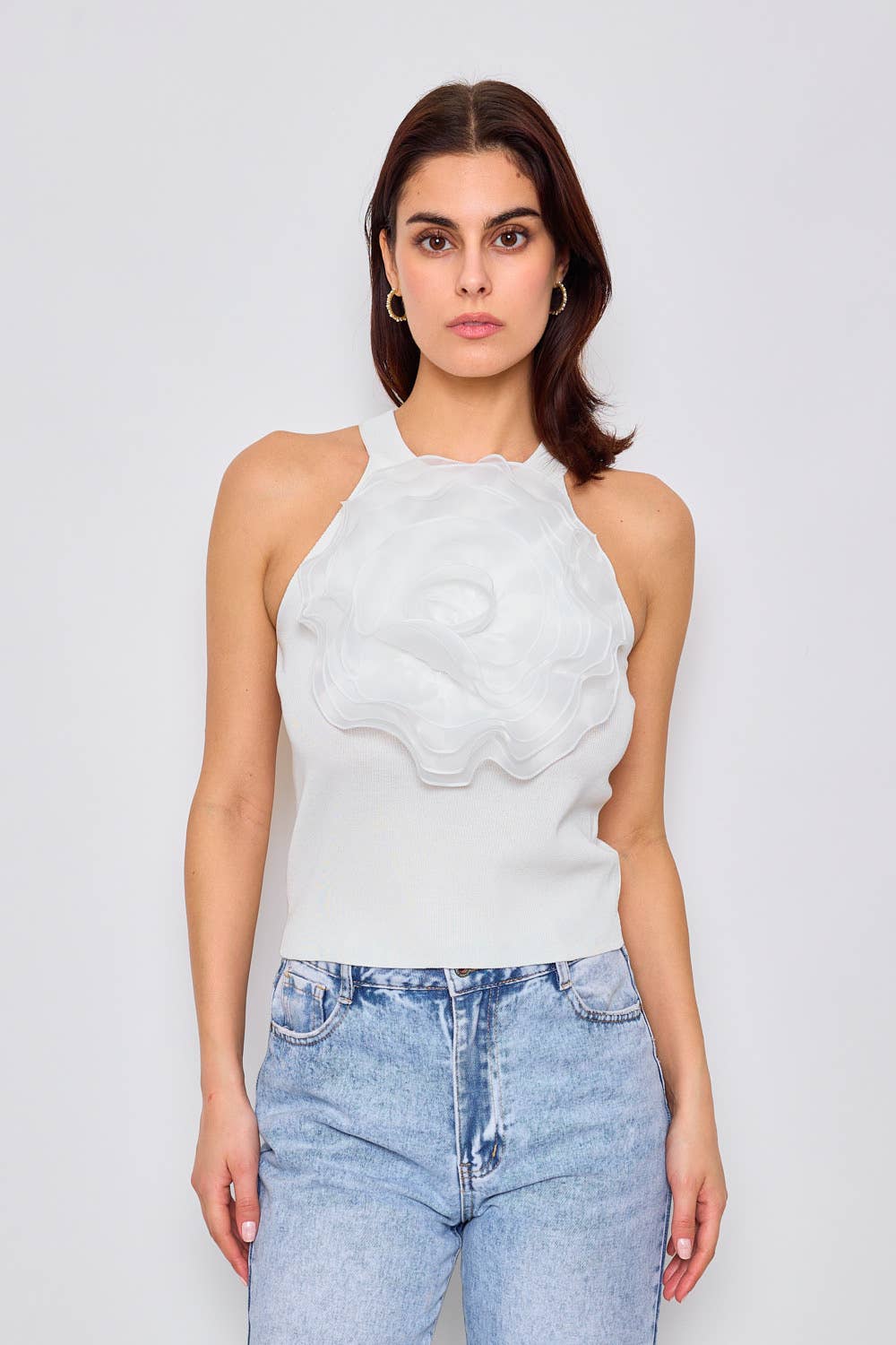 Frime - Wholesale Blouse - Women's - Sleeveless top with embossed flower on the front - 24628