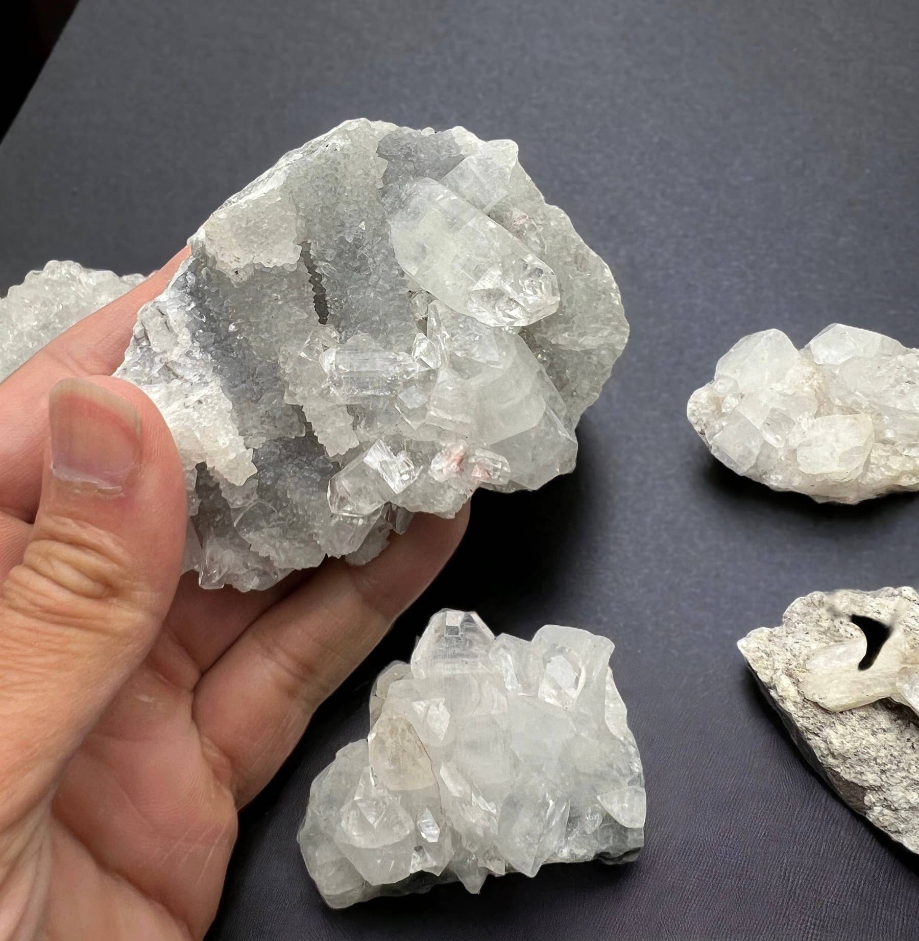 Crystals of India – Großhandel Spiritueller Stein/Kristall – Hochwertige Zeolith-Pcs9