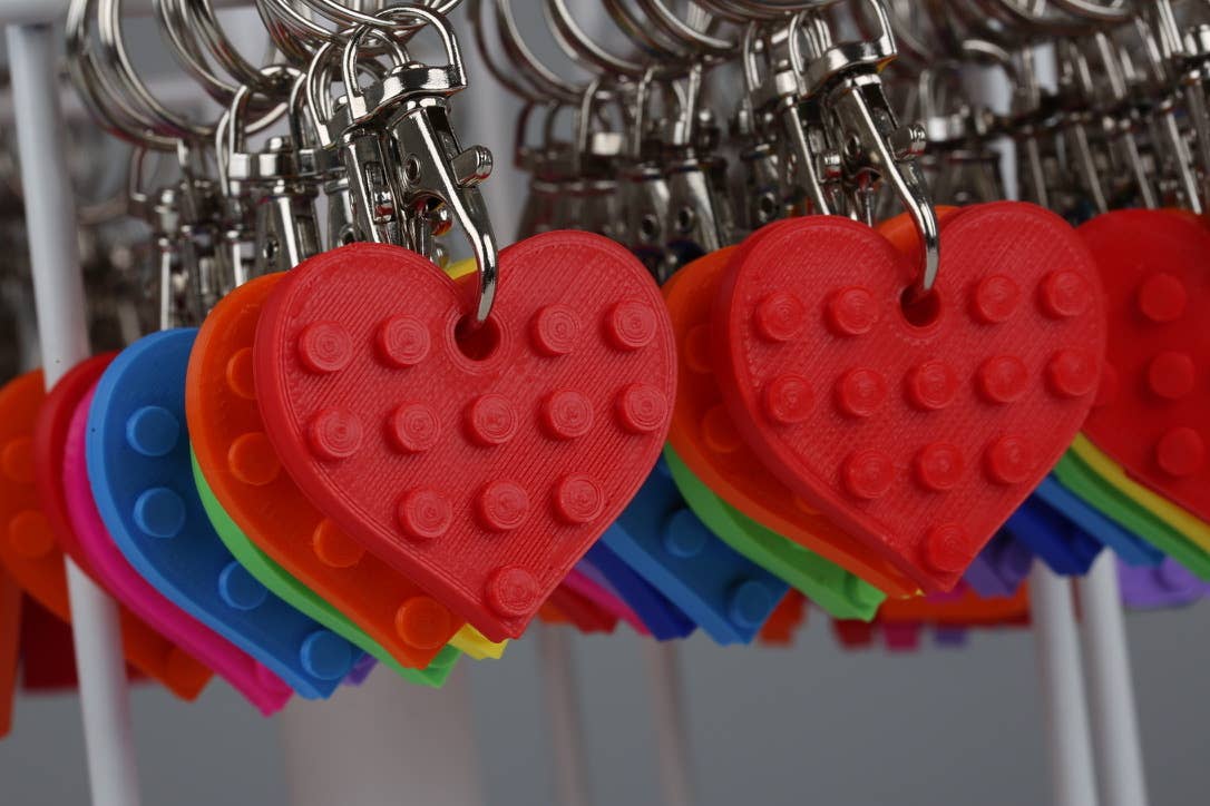 Made Happy Gifts - Wholesale Keychain - Kids - Star, Heart and Brick Zip Compatible with LEGO® Bricks4