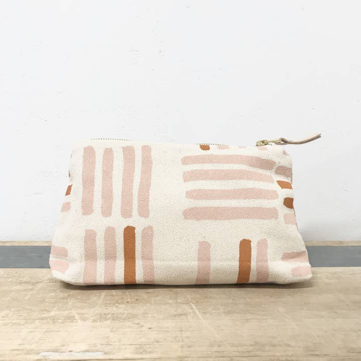 Erin Flett - Wholesale Makeup/Cosmetic Bag - Dusty Pink Grid Makeup Zipper Bag