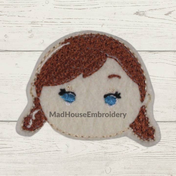 Feutre fille des neiges | Feutre fille des neiges | Feutre mignon non coupé de fille des neiges | Feutre non coupé | Feutre non coupé | Feutre non coupé | Feltie d'embellissement de feutre appliqué en feutre pour la vente par Mad House Embroidery