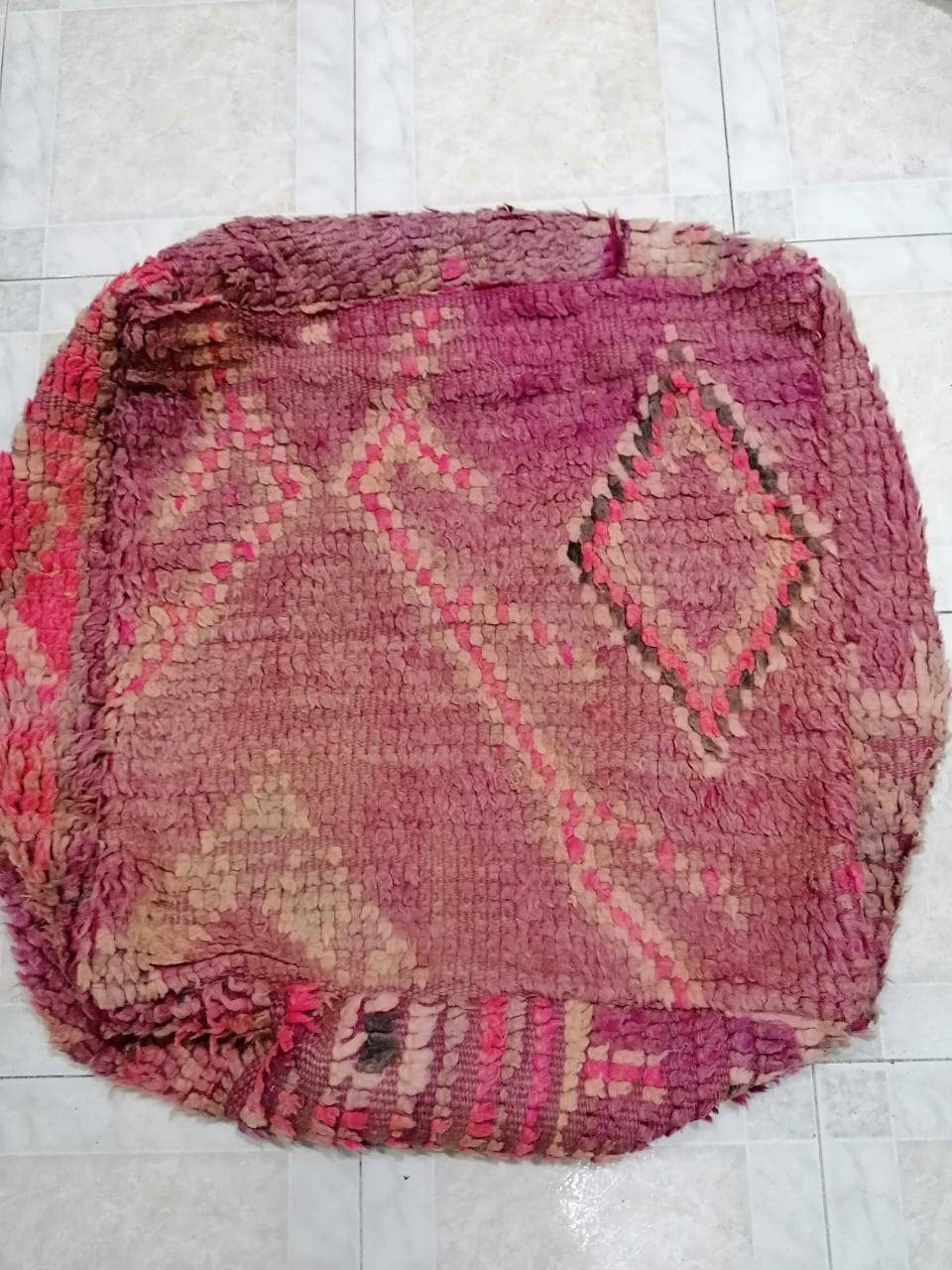 marrakeshop - Vendita all'ingrosso Pouf - Cuscini da pavimento vintage marocchini Boujad Copertura Pouf11