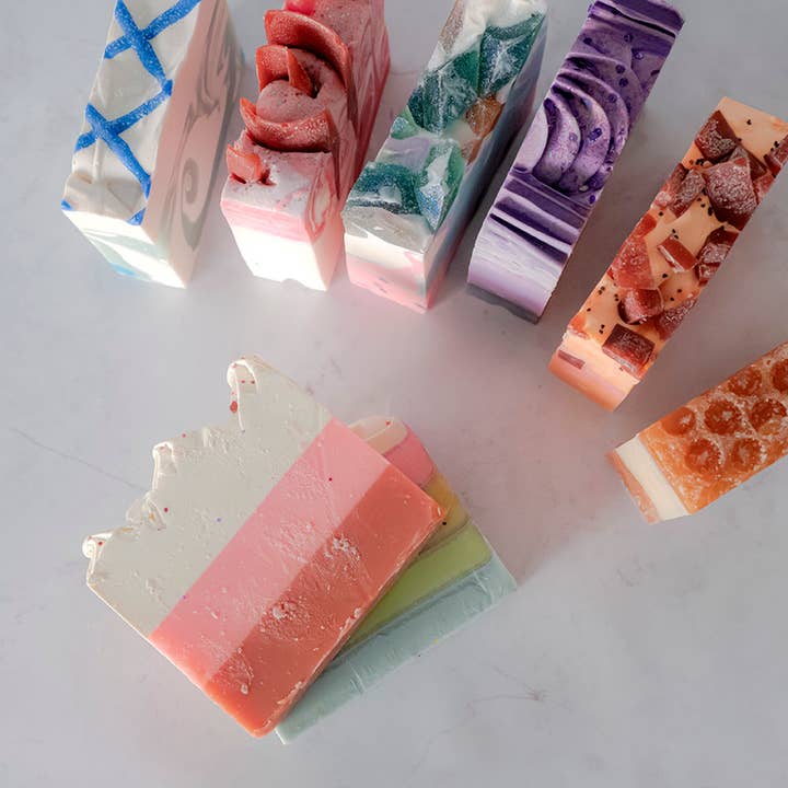 FinchBerry - Wholesale Bar Soap - Renegade Honey Vegan-friendly Gluten-free Boxed Soap