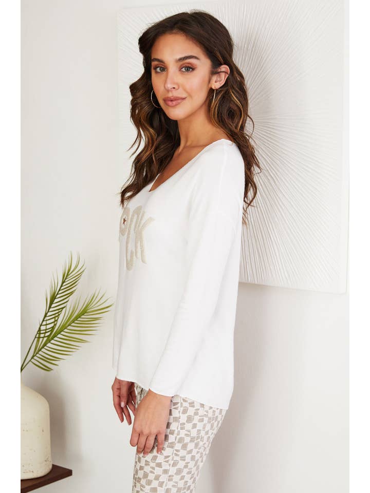 VENTI6 - Wholesale Knit Sweater - Women's - FUZZY ROCK START LOGO  LONG SLEEVE KNIT SWEATER(9583-WHITE)1