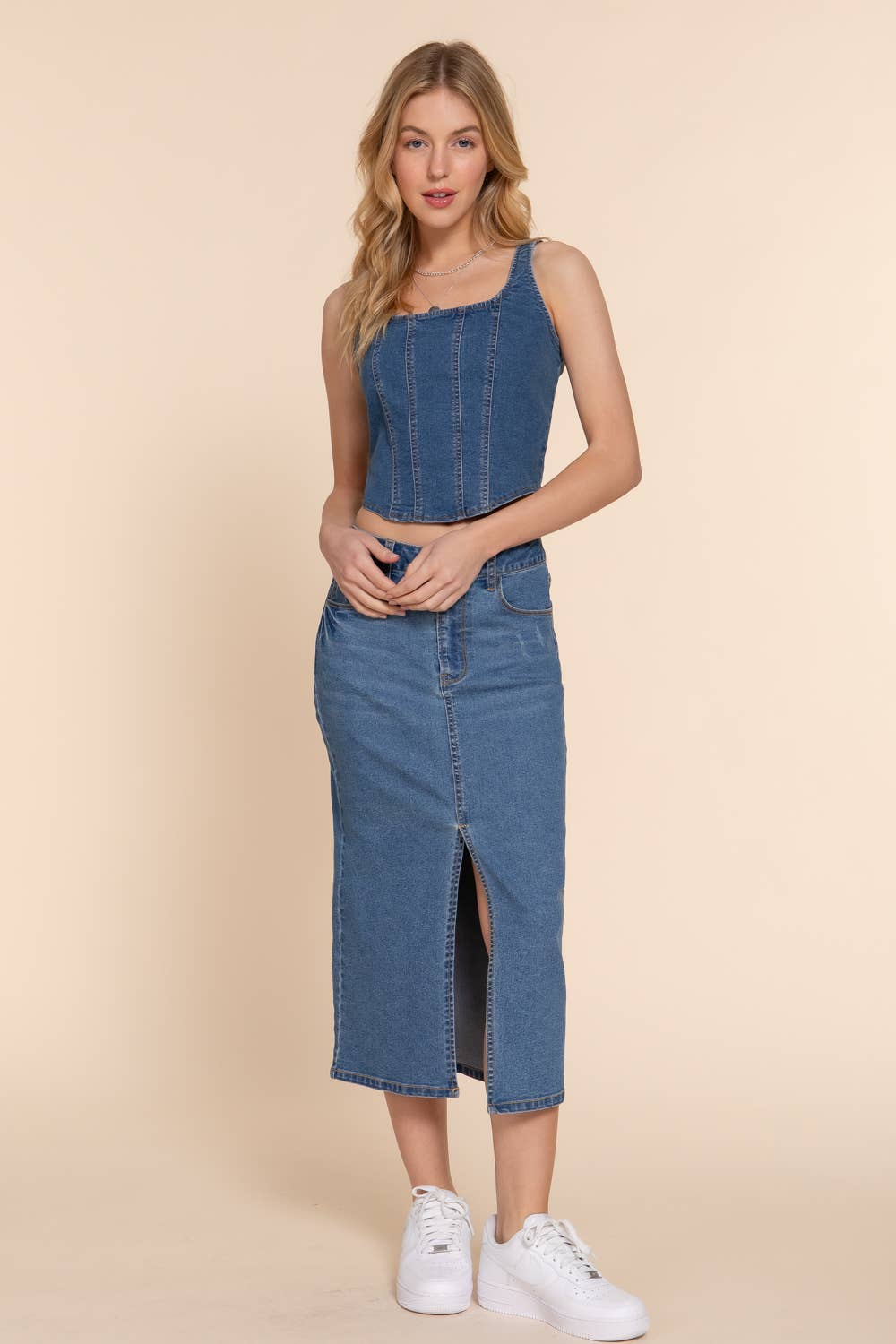 BLU-denim Cami-top van stretchdenim met ritssluiting aan de voorkant voor groothandel op Faire4