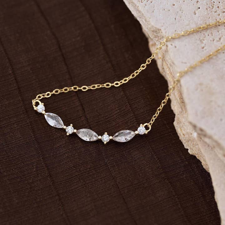 paperln - Wholesale Pendant/Charm Necklace - Chic Marquise Pendant Necklace for Everyday Elegance1