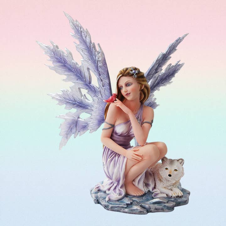 Fée d'hiver avec loup pour la vente par Pacific Trading