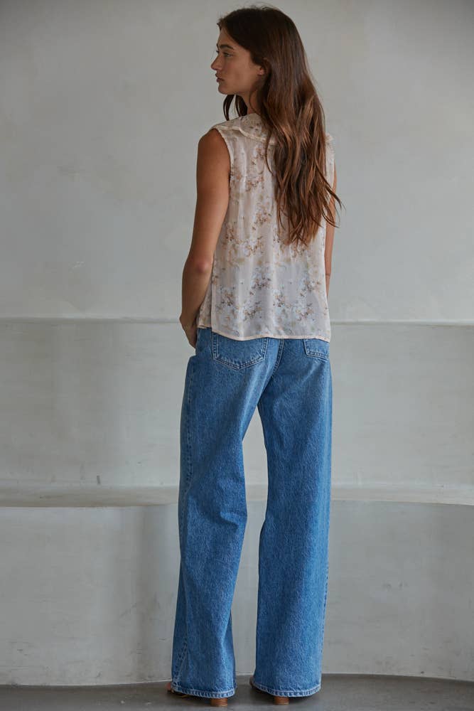 Taupe Multi L9385T1 | Woven Polyester Floral Print V-Neck Sleeveless Top for wholesale on Faire3