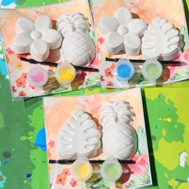 Snazzy Crayons - Wholesale Party Favor - Hawaiian Themed Mini Paint Your Own Kits | Luau Party Favors0