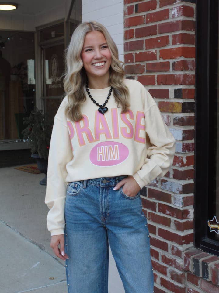 Louez-le Crew Cordoné pour la vente par Backroad social trade co