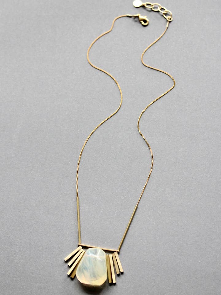 ISL520 Geometrische Halskette aus Quarz für den Großhandel von David Aubrey Jewelry