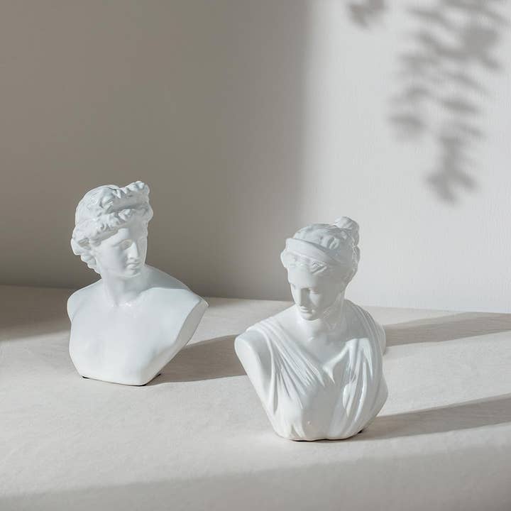 A&B Home Group Inc. - Wholesale Decorative Figurine - 6.5x5x9" Jolie Bust Statue - Medium4