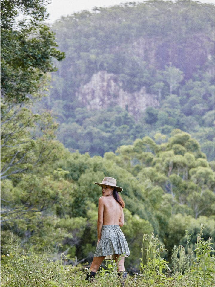 Mayflower Kjol för wholesale av Stevie Aura