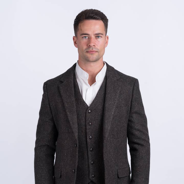 Veste poète en tweed marron hopsack James Stephens Brown pour la vente par Celtic Tweed