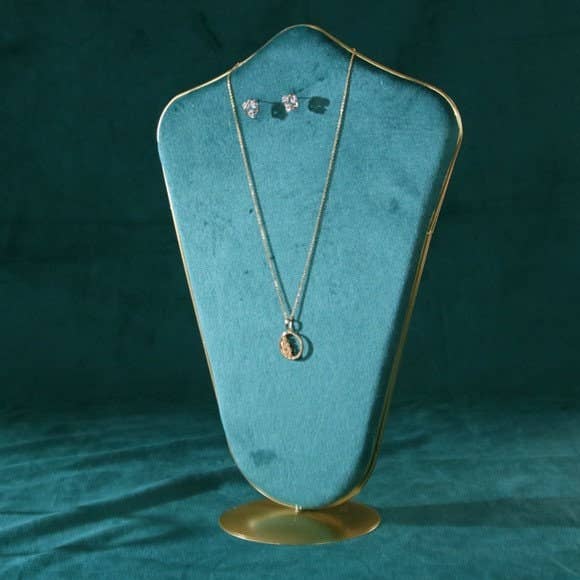 Zakka – Suporte de joias e exposição por atacado – Expositor Reversível Acolchoado em Veludo de Inspiração Vintage de Alta Gama5