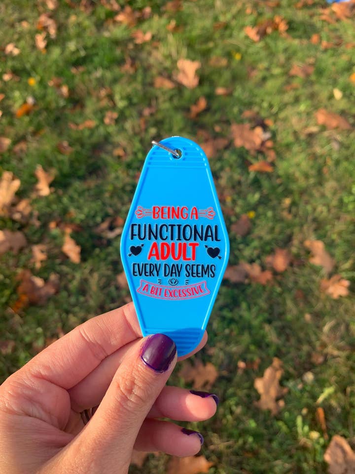 Porta-chaves Engraçado para Adultos - Humor Estilo Motel Retro por atacado de The E Tribe Co.