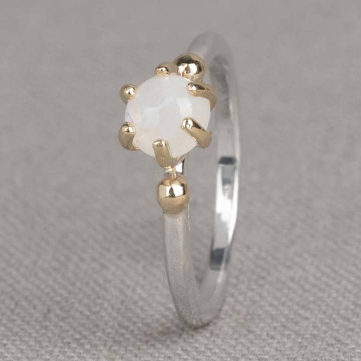 Ring silver + 9 carat + Rainbow Moonstone for wholesale by Jéh Jewels