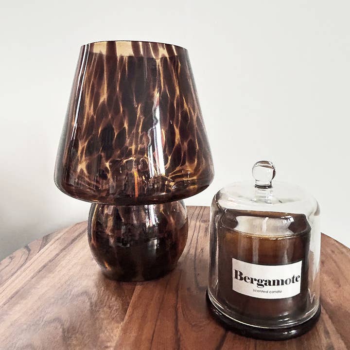 brun Leopard dekorativ lampe Batteridrevet D13,5 H18cm (batteridrevet) for engroshandel på Faire