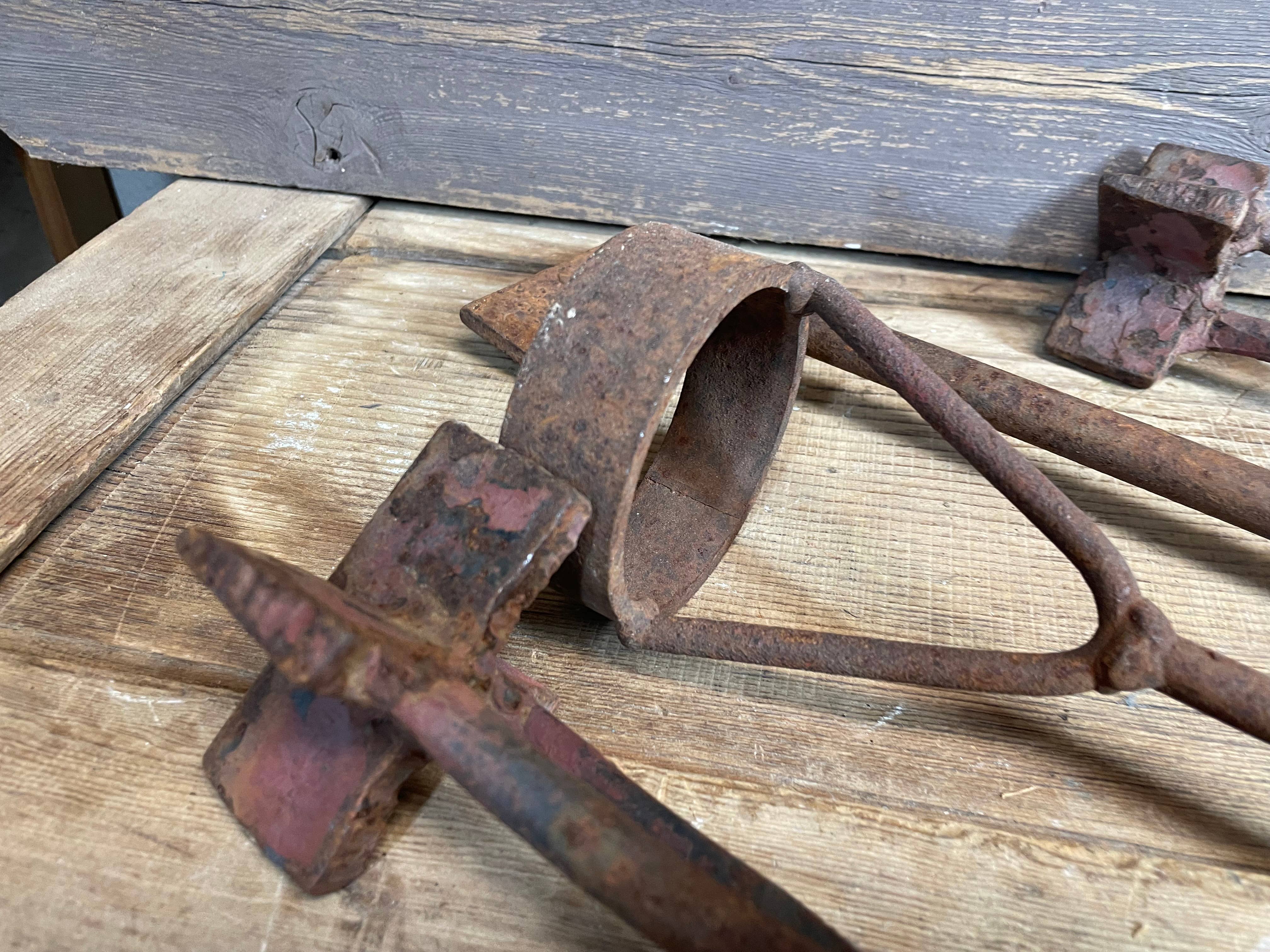 My Amigos Imports - Wholesale Decorative Tabletop Object - Long Branding Iron-Rustic-SR-Metal-Western-Cowboy-3 Ft. Long6