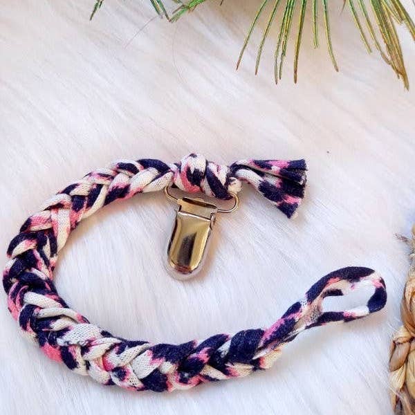 Happy by Lies - Wholesale Pacifier Clip - Baby - Gevlochten speenkoord Leopard roze | gerecyceld katoen | speenketting