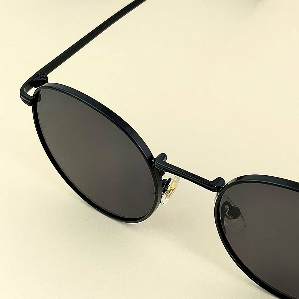 ACCITY - Wholesale Sunglasses - Women's - FASHION ROUND SUNGLASSES_CWASG009913