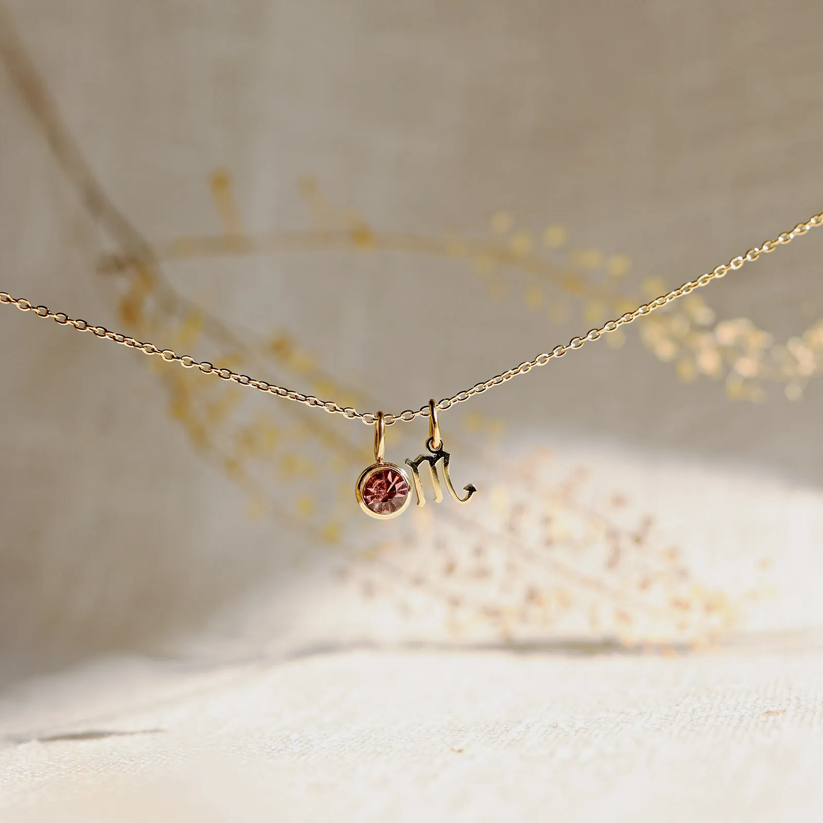 Visée Bijoux - Wholesale Pendant/Charm Necklace - Astro sign necklace and colored stone – My Identity8