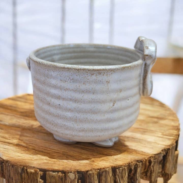 MudWorks Pottery - Wholesale Decorative Plate/Dish/Bowl - Pig Bowl1