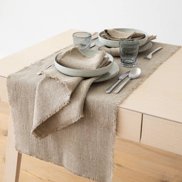 LinenMe - Wholesale Dinner & Cloth Napkin - Linen Napkin Natural Rustic2