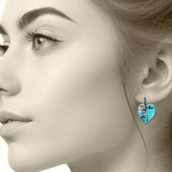 Pipapaper - Wholesale Hoop Earrings - Mini hearts with hoop2