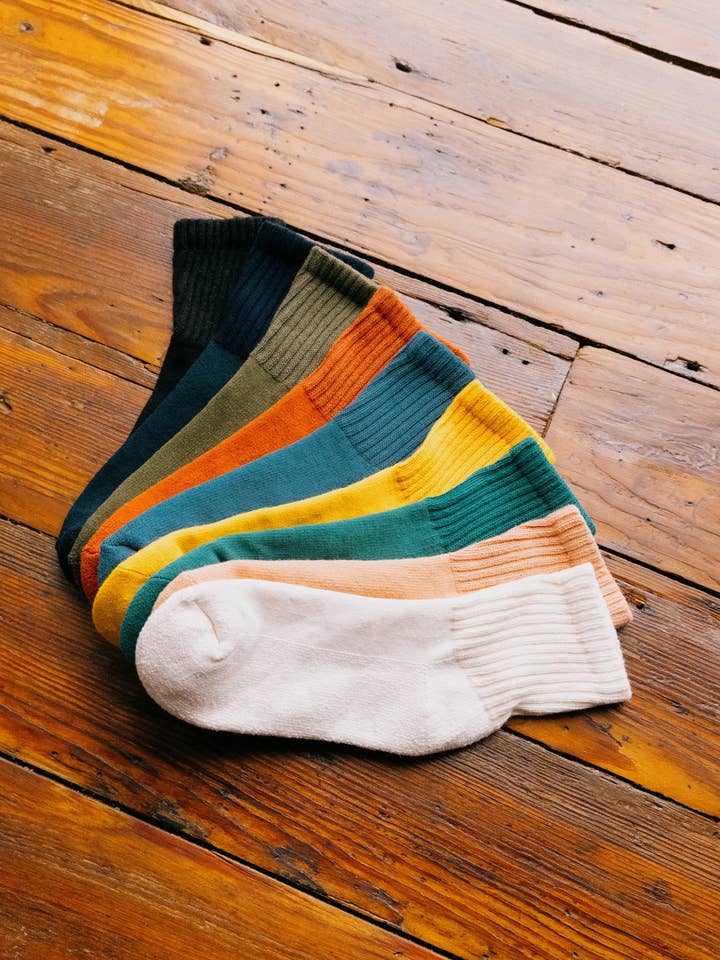 American Trench – Meias - Mulher por atacado – Tripulação do Bairro de Sólidos8