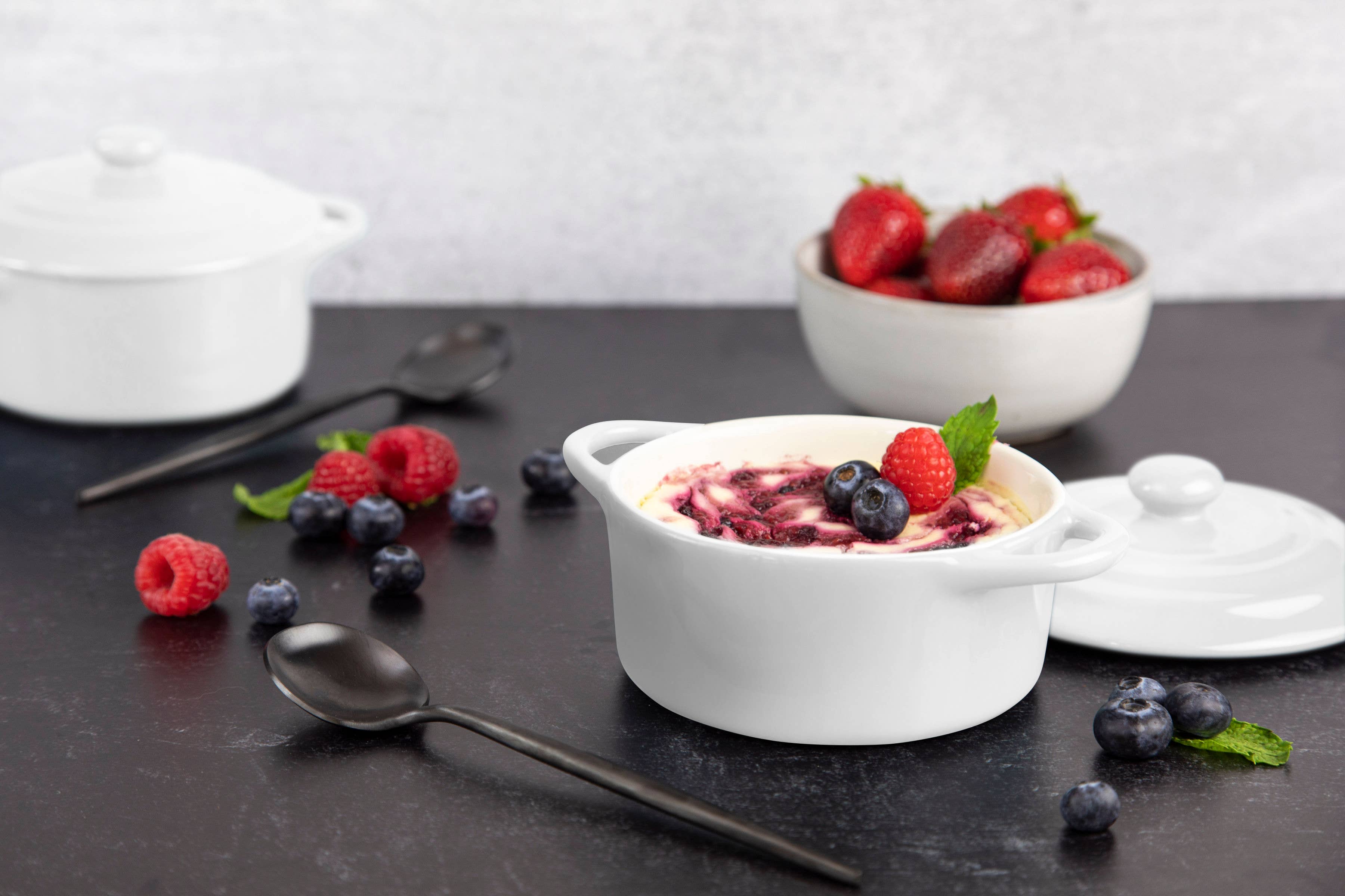 Kook - Wholesale Baking Dish - Kook Mini Casserole Dishes & Lids, Ceramic, 12 oz, Set of 422