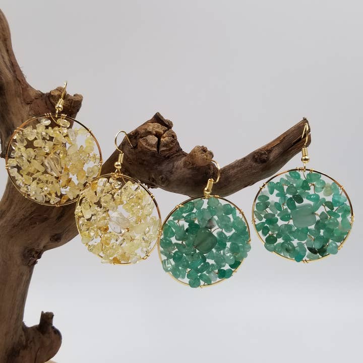 Boucles d'oreilles rondes en pierre naturelle pour la vente par CHAKRA JEWELRY