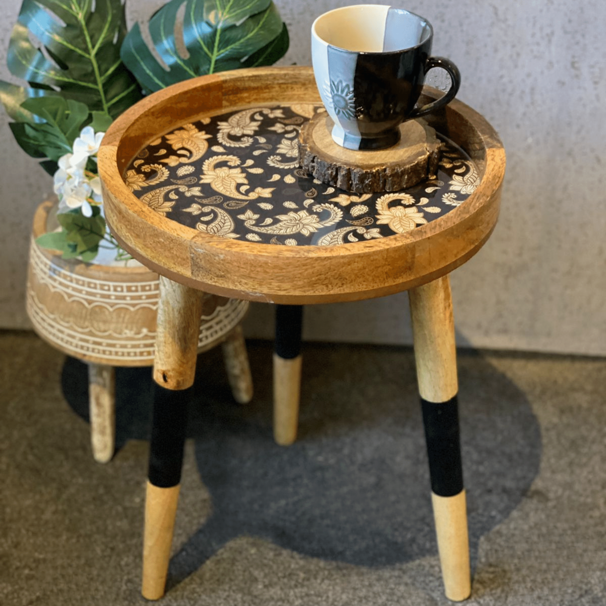 Hartsmede - Wholesale Side Table - Handmade Side Table Removable Legs Hummingbird Tray Table3