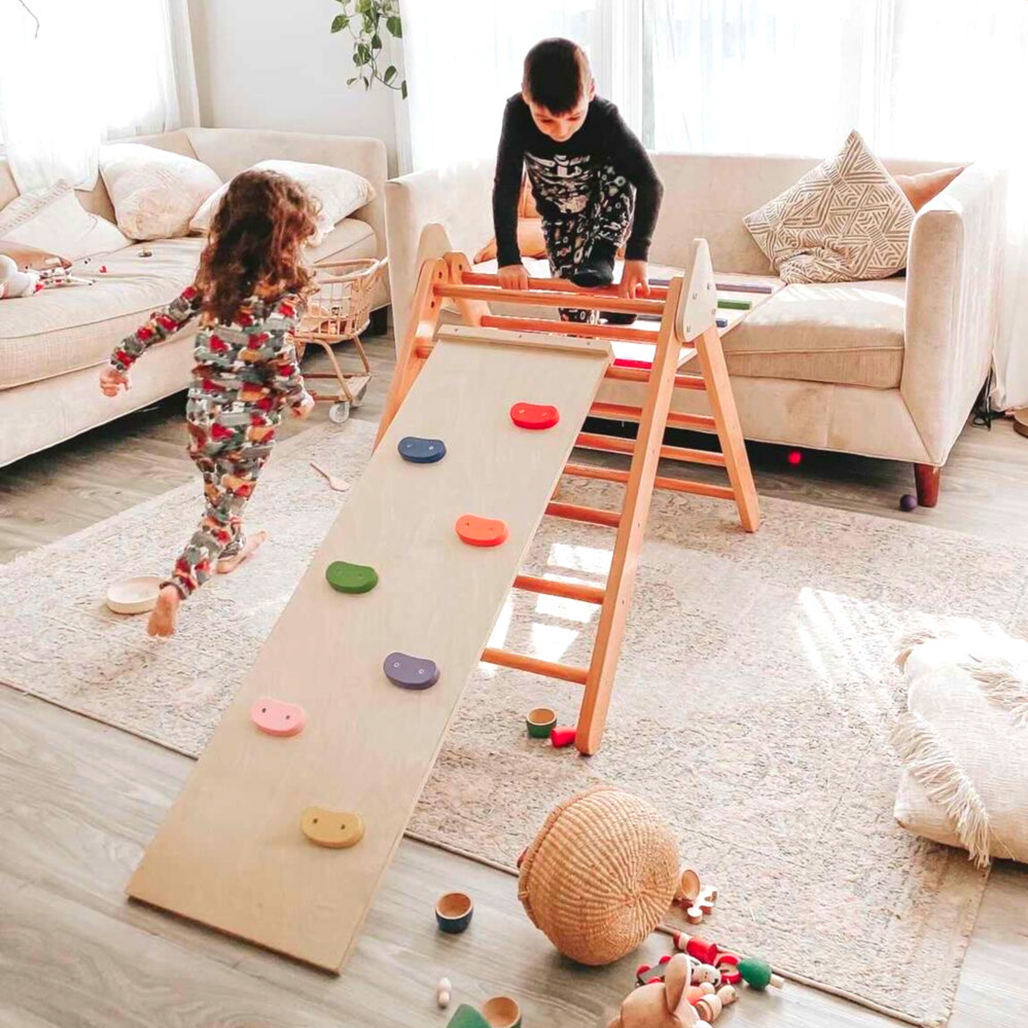 Bunny Hopkins - Wholesale Wood Toy - Kids - Climbing Triangle22