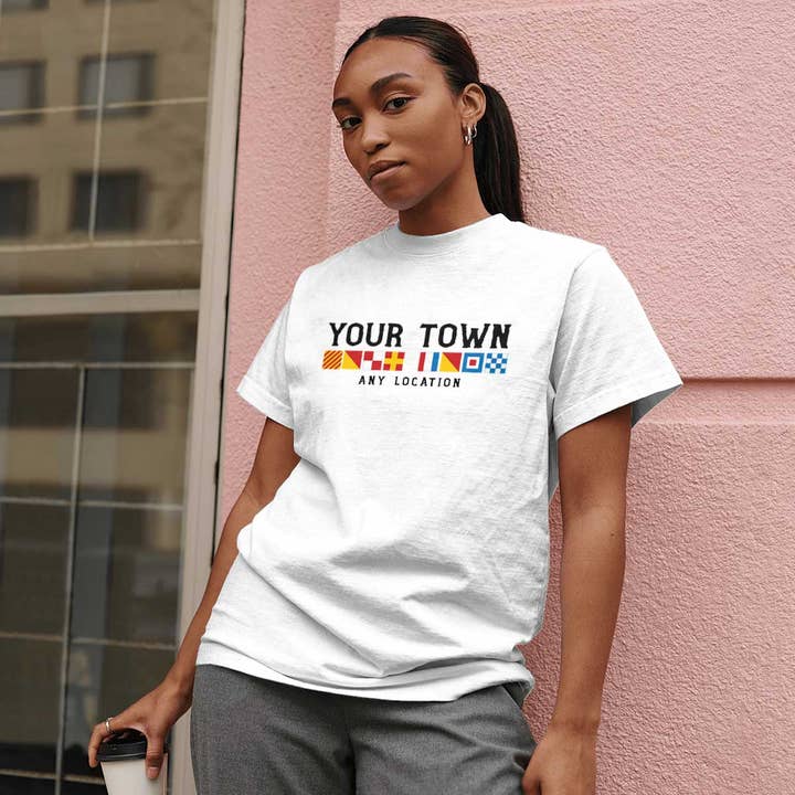 RetroPlanet - Wholesale T-Shirt (Graphic) - Unisex - Nautical Flags Name Drop T-Shirt Sweatshirt Hoodie Adult