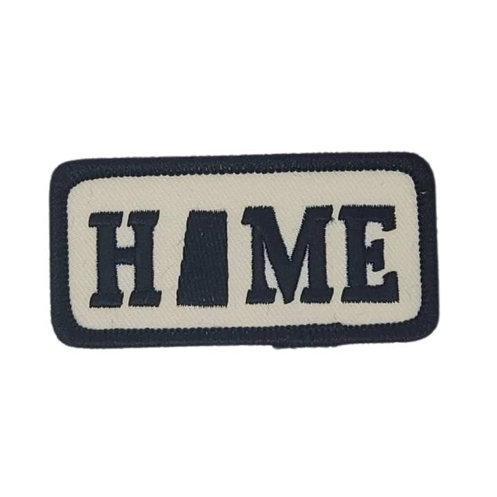 Klassisk HJEM Patch Kollektion - Fremstillet i Canada - medium patch for engroshandel hos My HOME Apparel