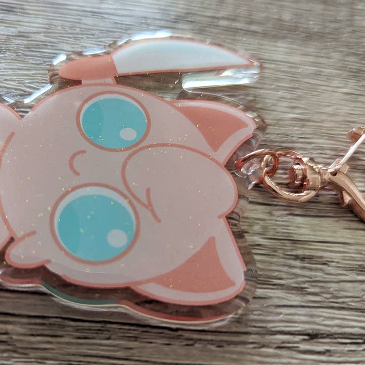 Sadsquatch – Engroshandel Nøglering - Unisex – Uhyggelig Jigglypuff - Sød Kawaii Pokemon Charm nøglering1