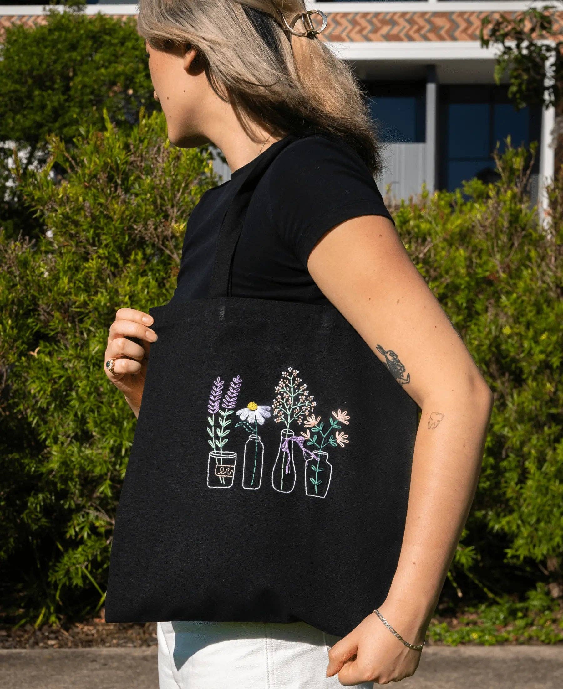 Craft Club - Wholesale Tote bag – Women's - GARDEN JARS - Embroidered Tote Bag Kit4