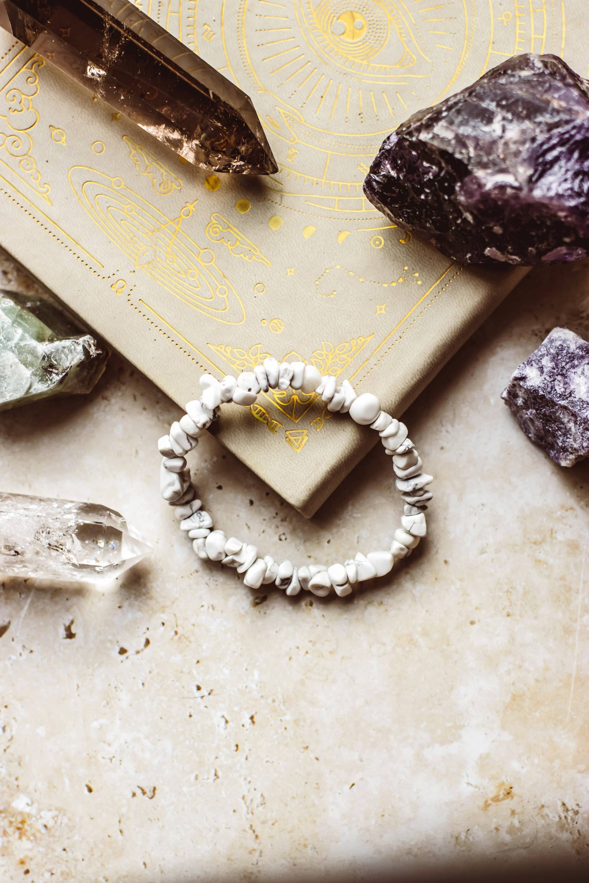 Mindful Living Co. – Großhandel Perlenarmband – Armband aus natürlichen Kristall-Edelstein-Chips | Kristallschmuck20