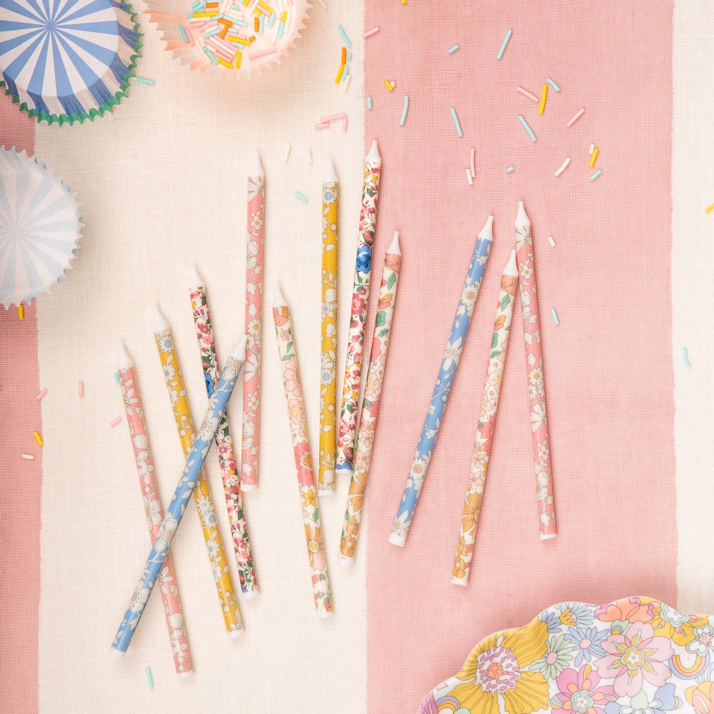 Meri Meri – wholesale Cake candle – Meri Meri x Liberty Mixed Print Party Candles1