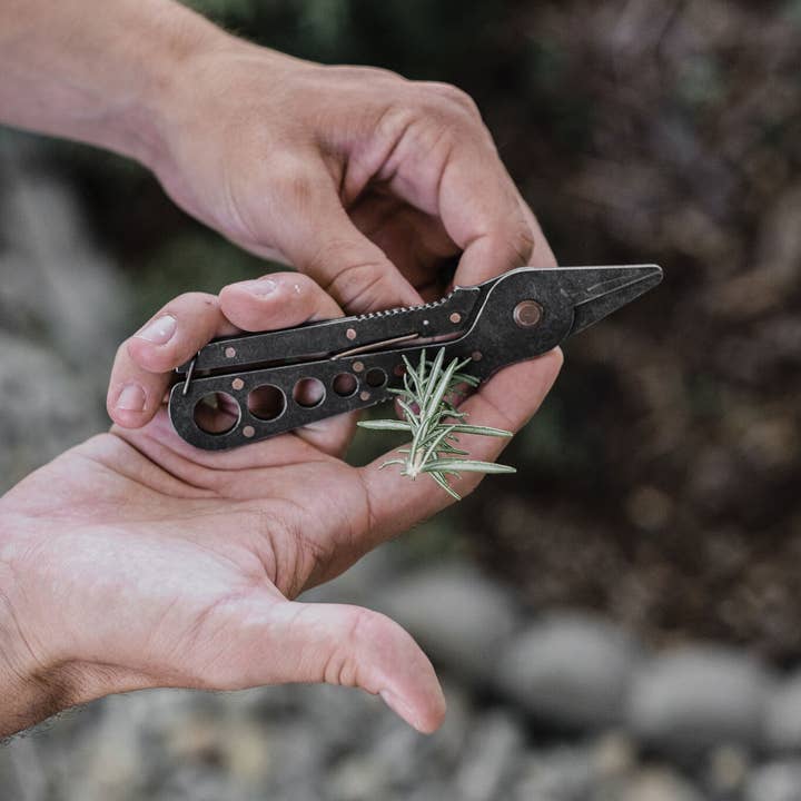 Barebones - Wholesale Garden Tool - Herb Harvest + Strip Tool6