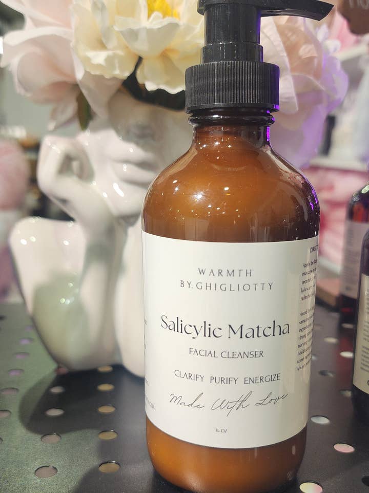 Salacylic Matcha Cleanser for wholesale by WARMTHBYGHIGLIOTTY