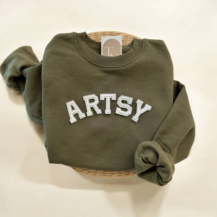 Sudadera ARTSY, Merch de Tienda de Suministros para Manualidades para venta al por mayor de Threads And Needles, INC.