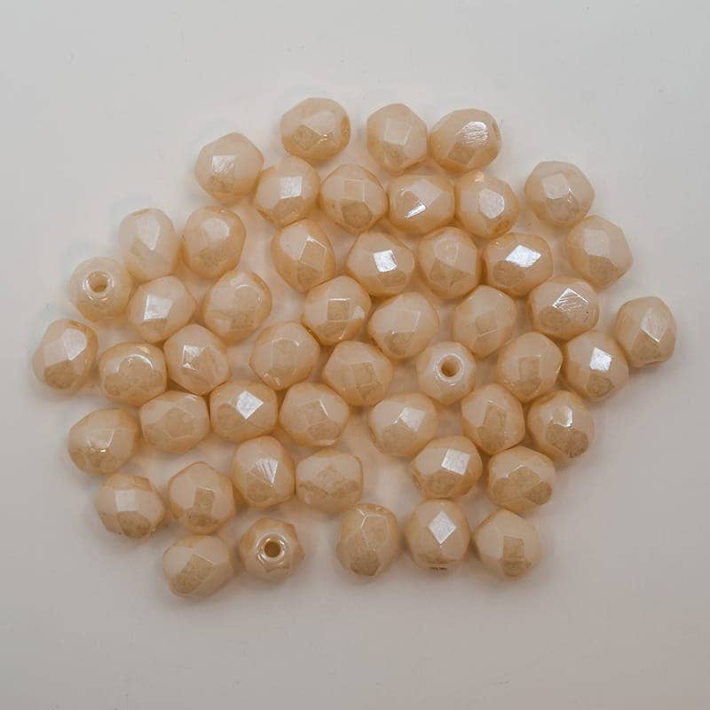 COM FORSA SL – Missangas por atacado – Bola facetada 4 mm creme opaco (50und)0