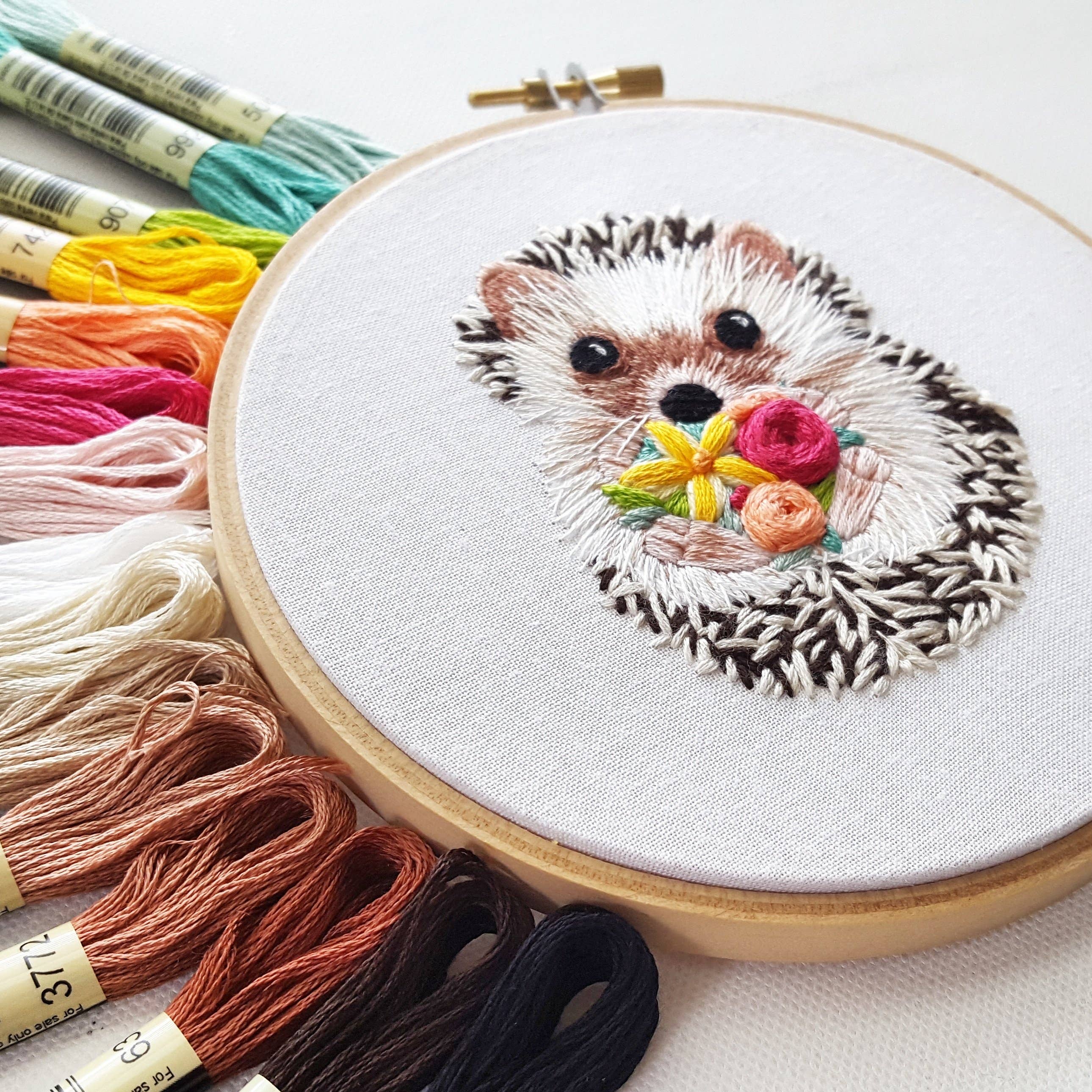 Jessica Long Embroidery - Wholesale Embroidery/Cross Stitch Supplies - Hedgehog Embroidery Kit6