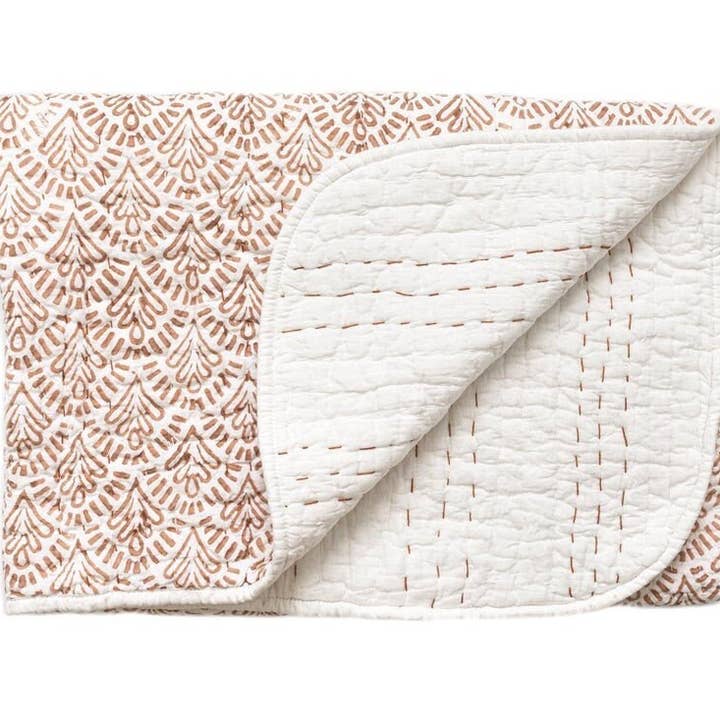 Artsy Home - Wholesale Quilt - Block Printed Kantha Quilt, Indian Handmade Cotton Blanket3