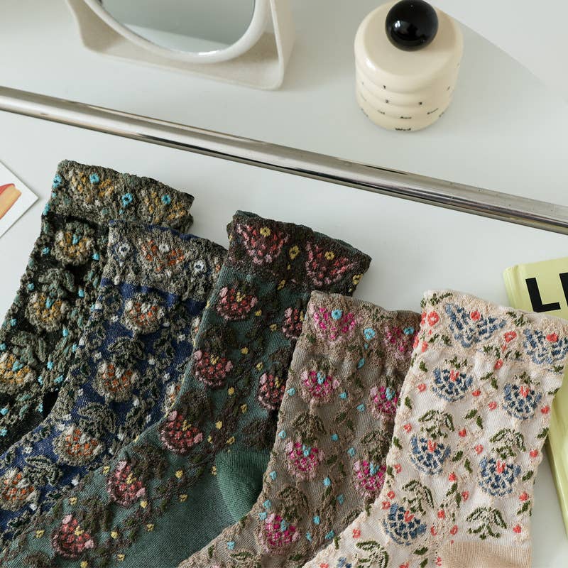 Tourtiwi - Vente Chaussettes – femme - Chaussettes à motif floral en relief abstrait rétro 3D9