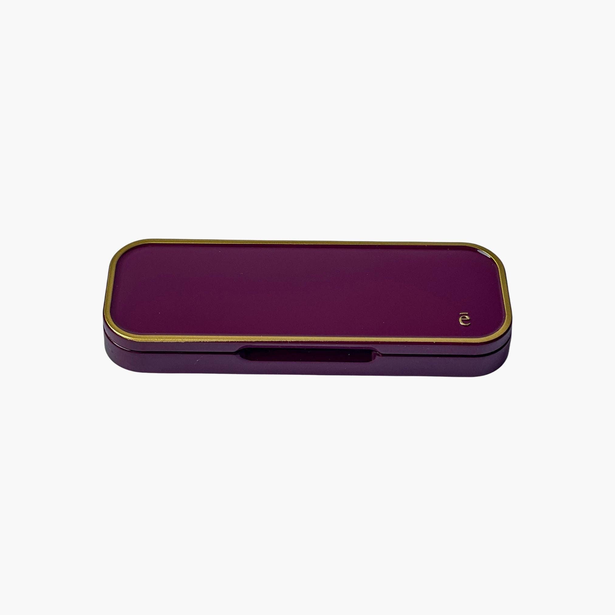 ēma fragrance - Vendita all'ingrosso Specchietti da borsa - ēma Fragrance Compact Burgundy Red – Regalo Personalizzabile2