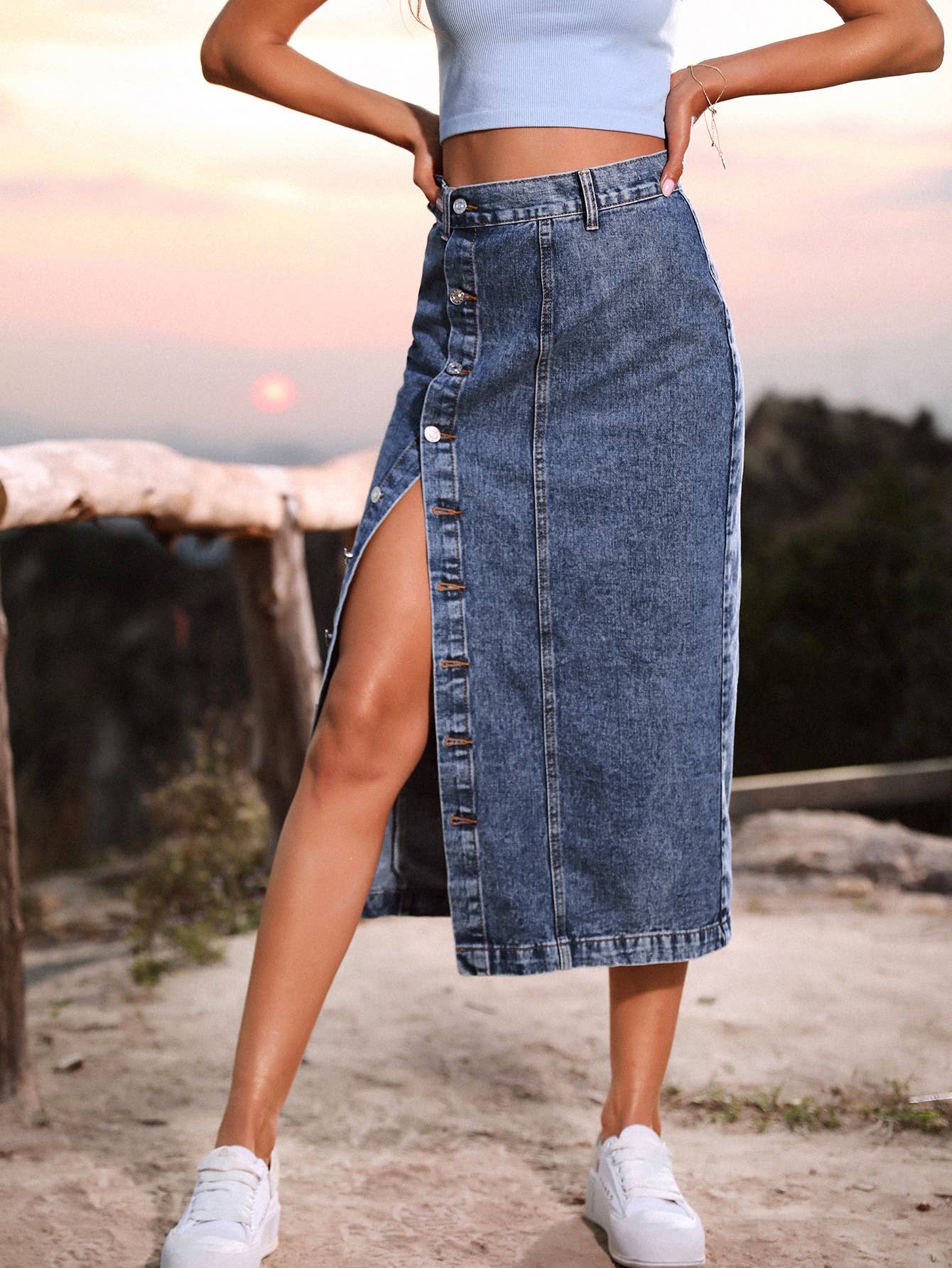 HIDDENBRAND - Wholesale Skirt - Women's - Irregular Buttoned Denim High-Rise Maxi Skirt1